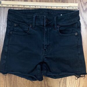 American Eagle Outfitters Black High-Rise Frayed Denim Shorts Size 4